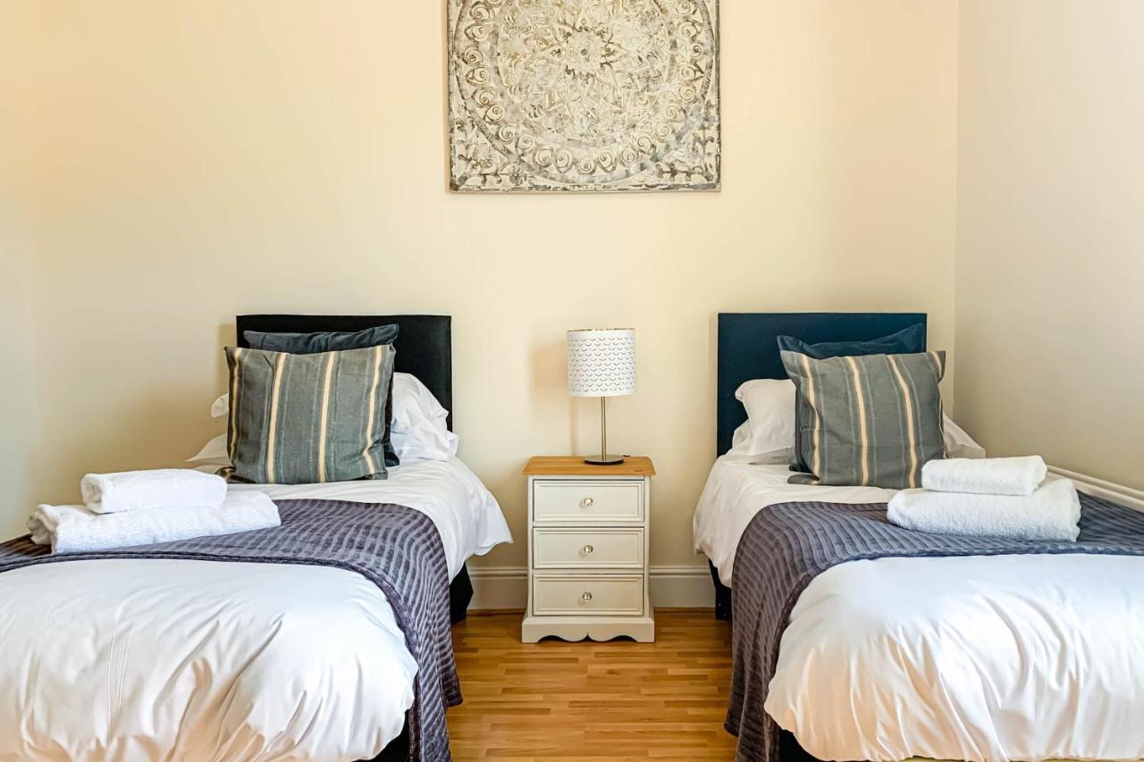 The Groves - Quaint Victorian Home - Free Parking York Exteriör bild