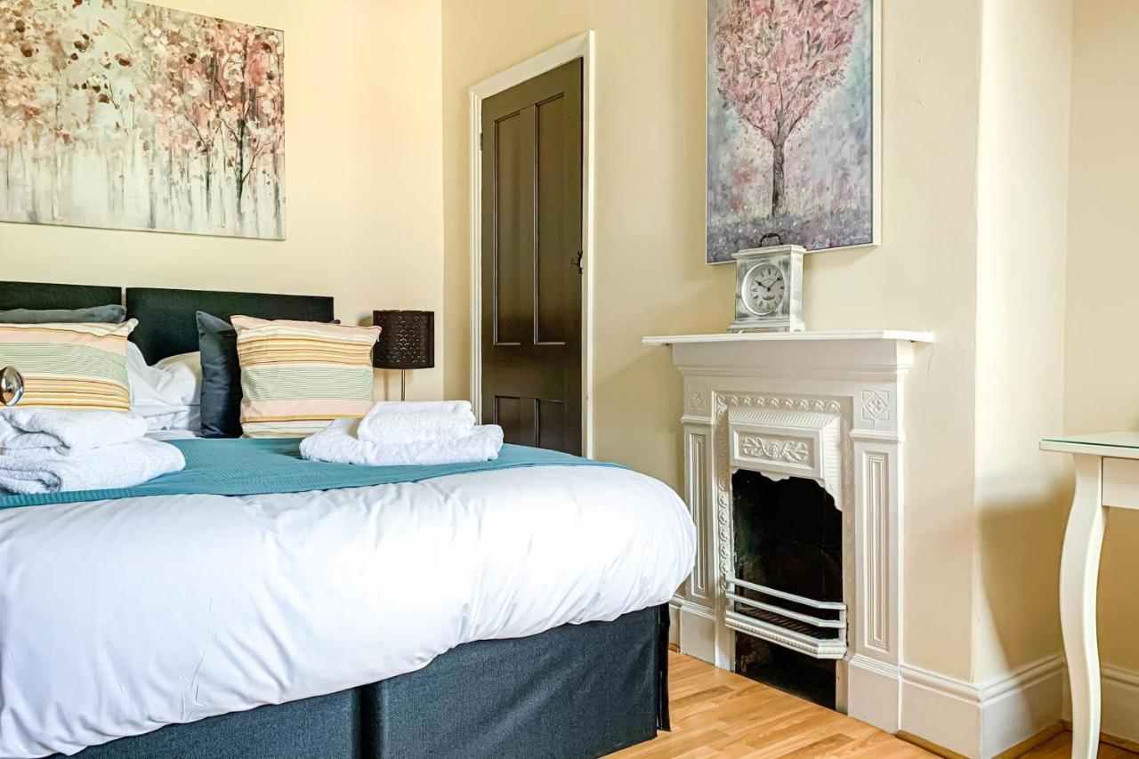 The Groves - Quaint Victorian Home - Free Parking York Exteriör bild